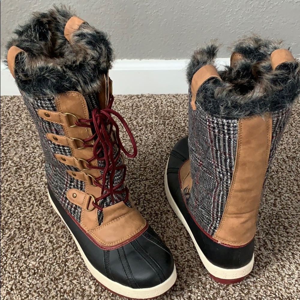 Winter fur boots